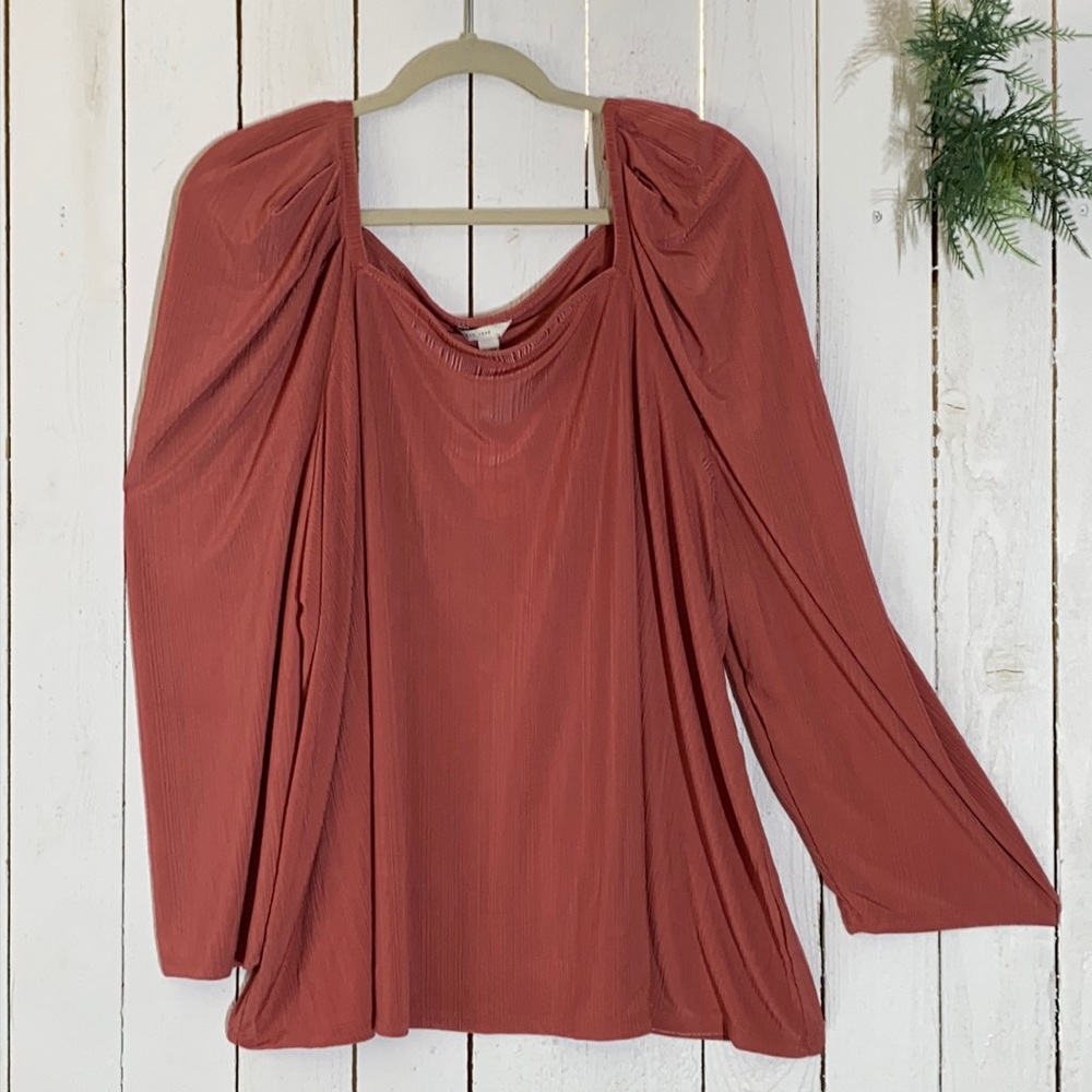 Women’s Blouse
